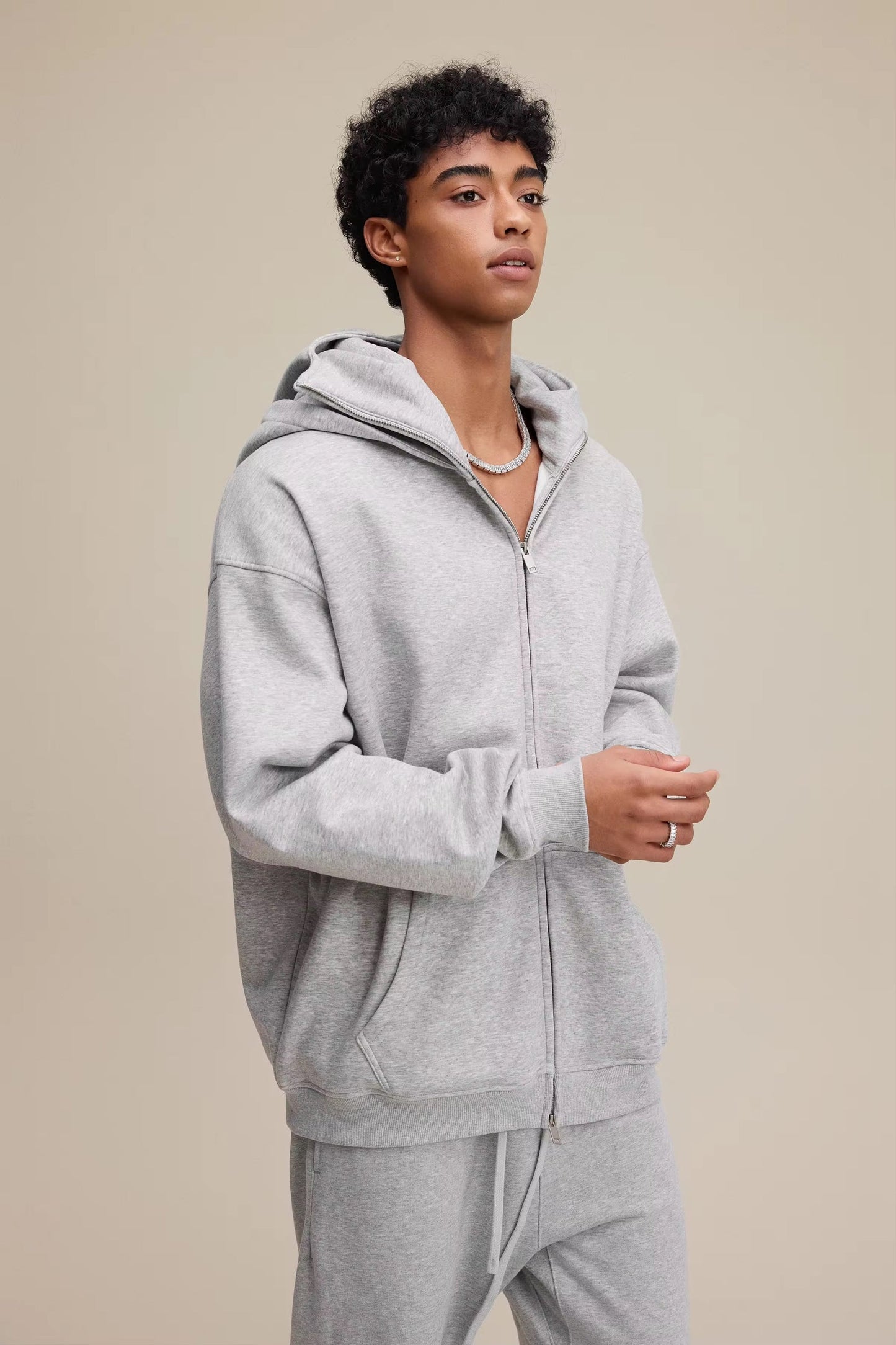 MASKED ZIPPED HOODIE
